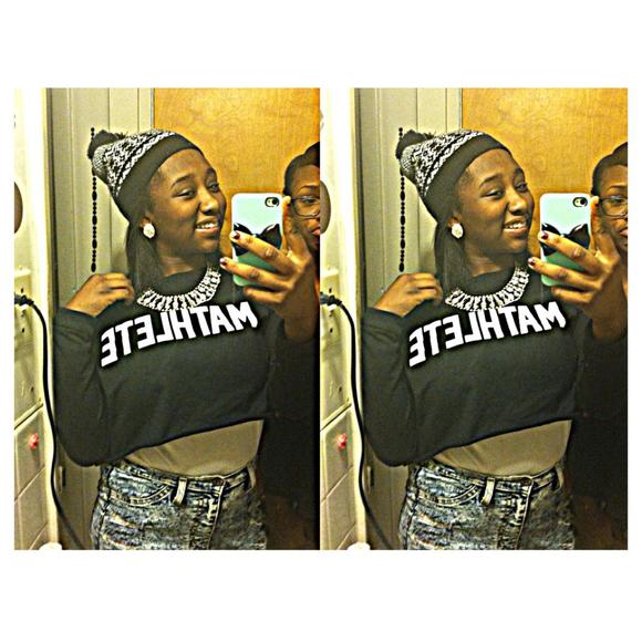 Meet your Posher, Adrianna - Picture 1 of 1